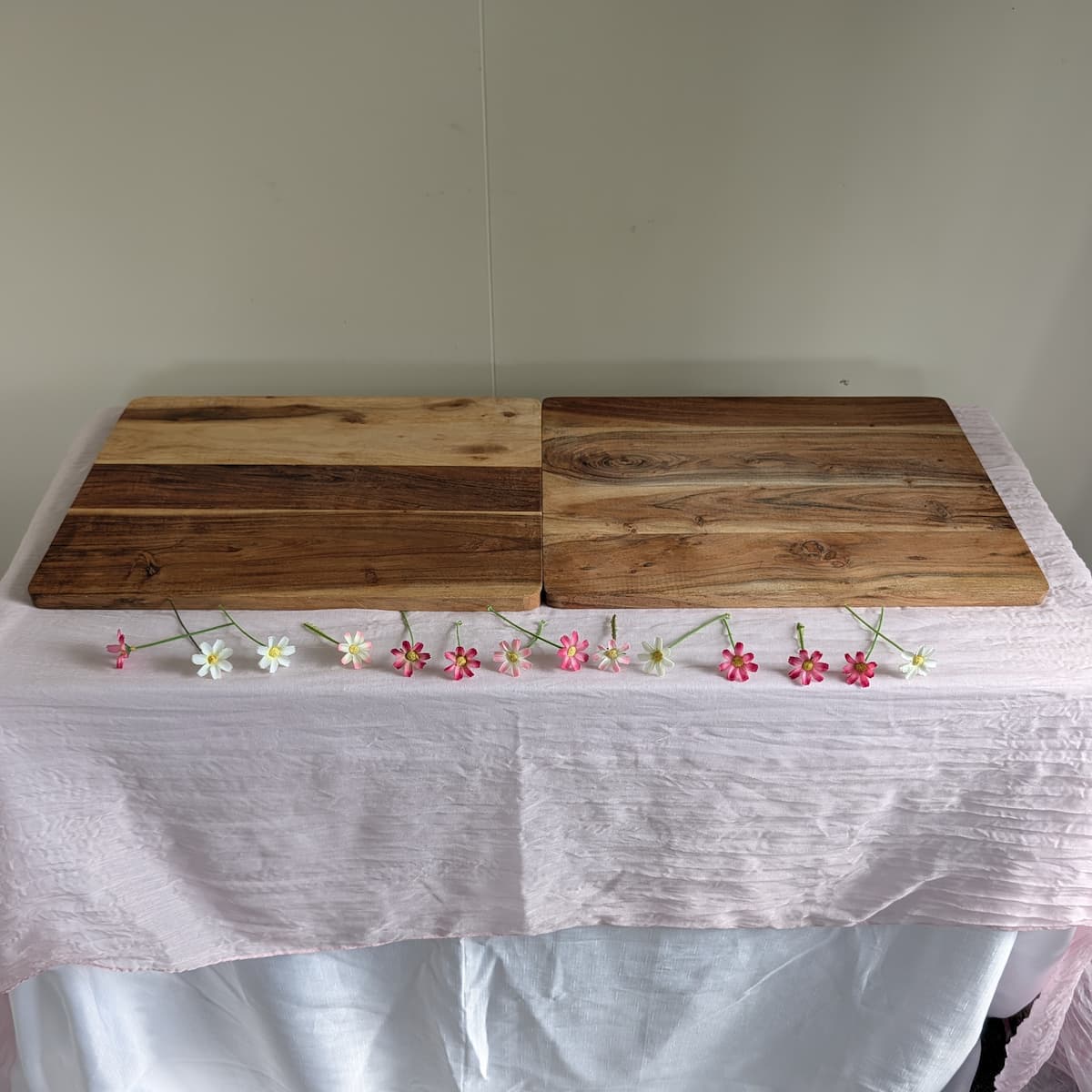 Acacia Wood Serving Boards
