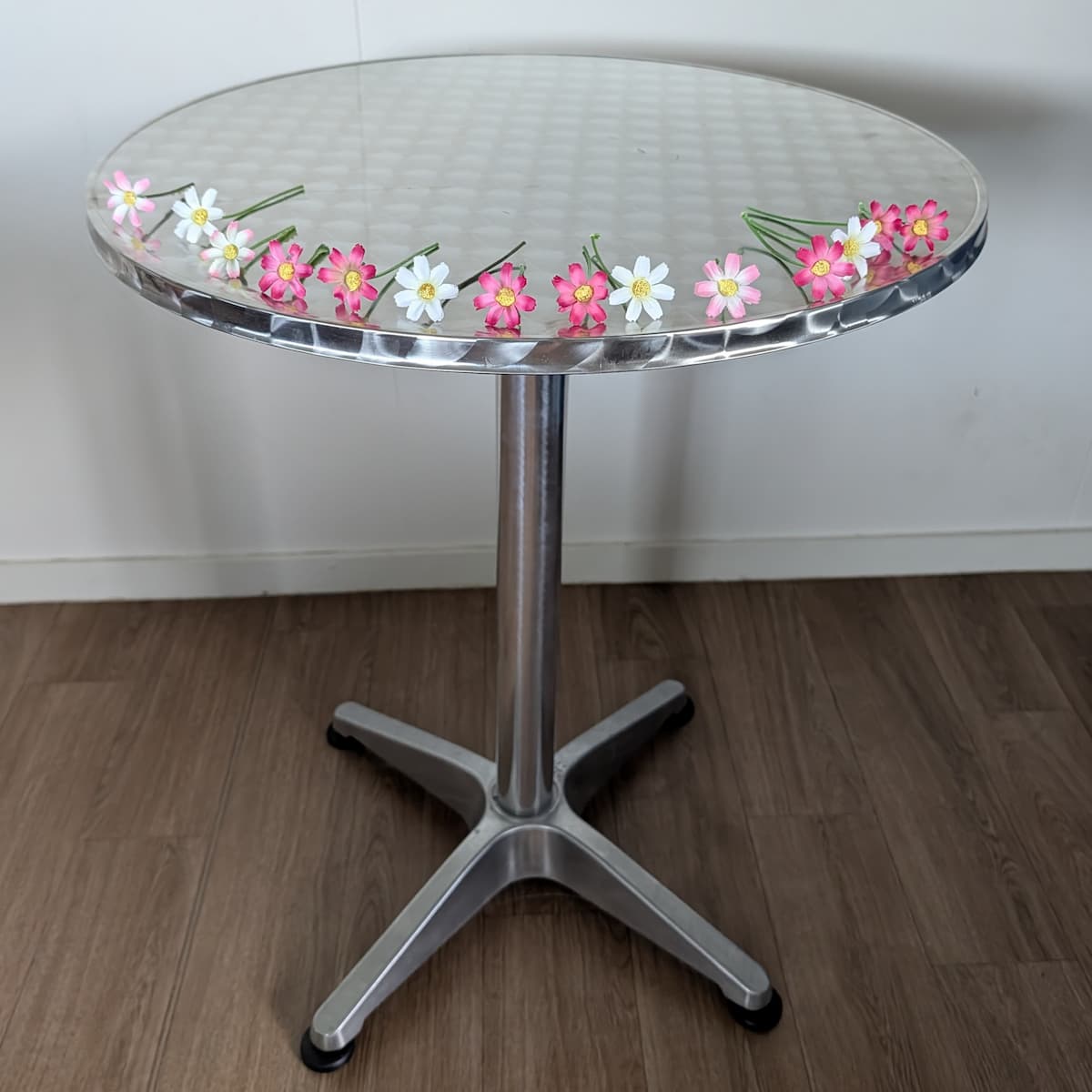 Round Bar / Cocktail Table